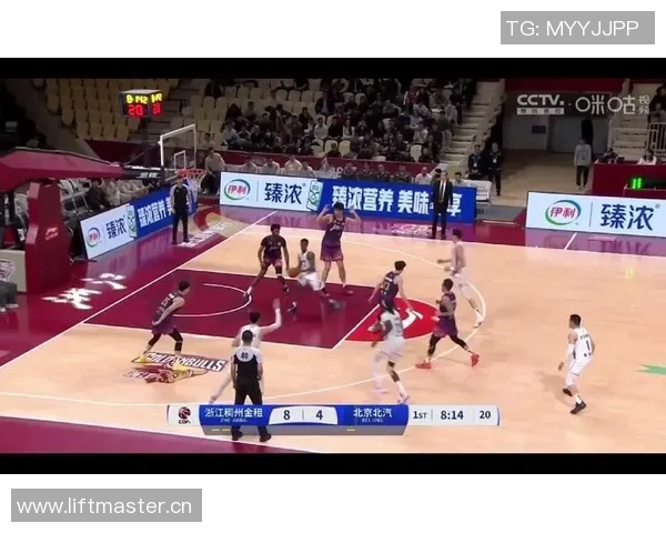 周琦表现惊艳豪华两双助力球队赢得比赛展现超强统治力